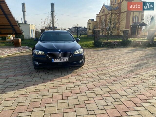 Синій БМВ 5 Серія, об'ємом двигуна 3 л та пробігом 310 тис. км за 14000 $, фото 1 на Automoto.ua