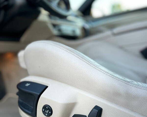 Синій БМВ 5 Серія, об'ємом двигуна 2 л та пробігом 300 тис. км за 12900 $, фото 8 на Automoto.ua