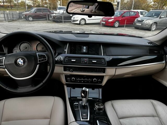Синій БМВ 5 Серія, об'ємом двигуна 2 л та пробігом 271 тис. км за 15000 $, фото 5 на Automoto.ua