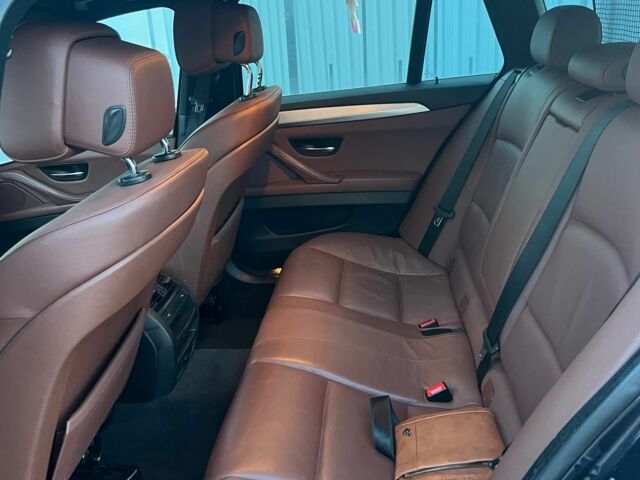 Синий БМВ 5 Серия, объемом двигателя 2 л и пробегом 157 тыс. км за 8500 $, фото 5 на Automoto.ua