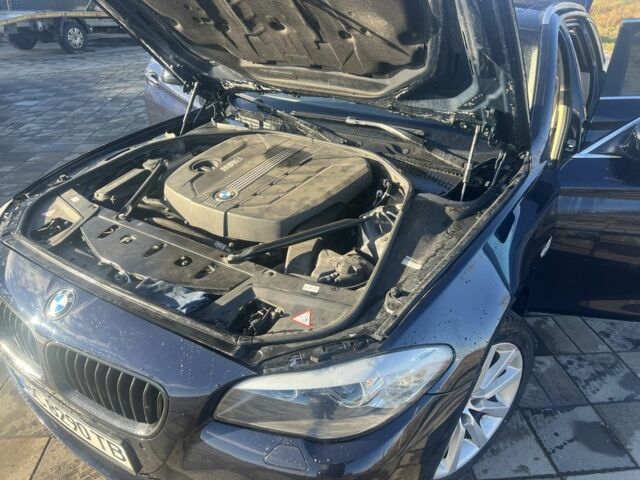 Синій БМВ 5 Серія, об'ємом двигуна 2 л та пробігом 290 тис. км за 13000 $, фото 18 на Automoto.ua