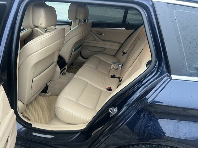 Синій БМВ 5 Серія, об'ємом двигуна 2 л та пробігом 290 тис. км за 13000 $, фото 10 на Automoto.ua