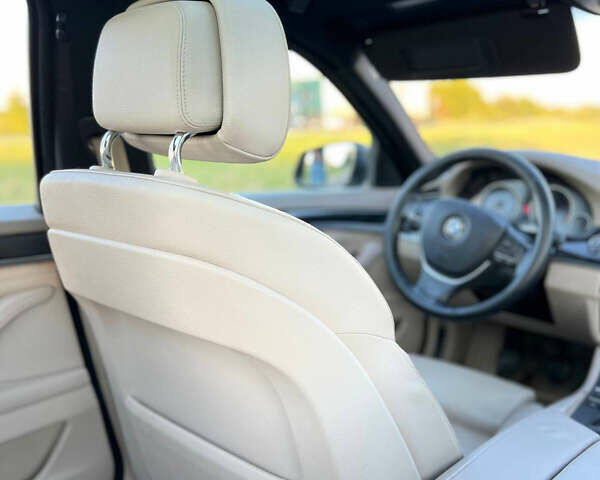 Синій БМВ 5 Серія, об'ємом двигуна 2 л та пробігом 300 тис. км за 12900 $, фото 15 на Automoto.ua