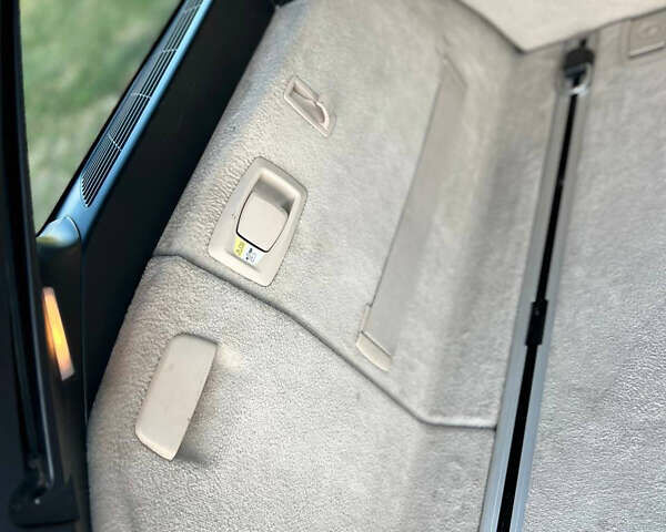 Синій БМВ 5 Серія, об'ємом двигуна 2 л та пробігом 300 тис. км за 12900 $, фото 9 на Automoto.ua