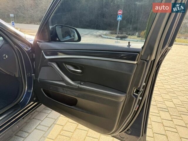 Синій БМВ 5 Серія, об'ємом двигуна 2 л та пробігом 342 тис. км за 11700 $, фото 34 на Automoto.ua