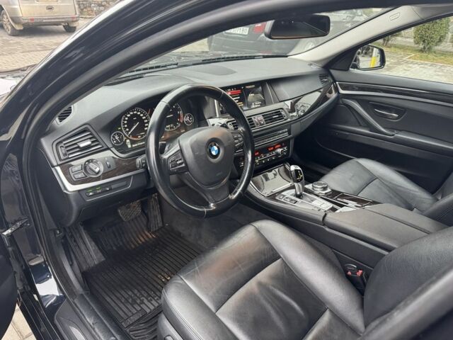 Синій БМВ 5 Серія, об'ємом двигуна 2 л та пробігом 340 тис. км за 14250 $, фото 2 на Automoto.ua