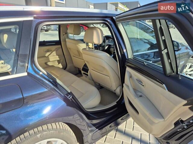 Синій БМВ 5 Серія, об'ємом двигуна 2 л та пробігом 230 тис. км за 17500 $, фото 4 на Automoto.ua