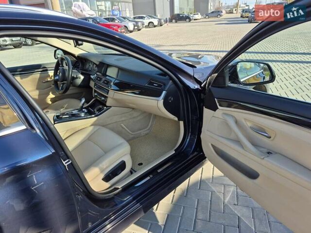 Синій БМВ 5 Серія, об'ємом двигуна 2 л та пробігом 230 тис. км за 17500 $, фото 6 на Automoto.ua