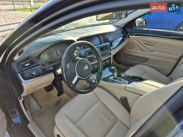 Синій БМВ 5 Серія, об'ємом двигуна 2 л та пробігом 230 тис. км за 17500 $, фото 8 на Automoto.ua