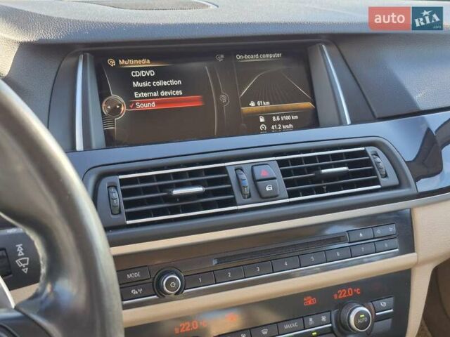 Синій БМВ 5 Серія, об'ємом двигуна 2 л та пробігом 230 тис. км за 17500 $, фото 13 на Automoto.ua