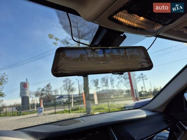 Синій БМВ 5 Серія, об'ємом двигуна 2 л та пробігом 230 тис. км за 17500 $, фото 11 на Automoto.ua