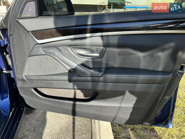 Синий БМВ 5 Серия, объемом двигателя 3 л и пробегом 227 тыс. км за 22500 $, фото 8 на Automoto.ua
