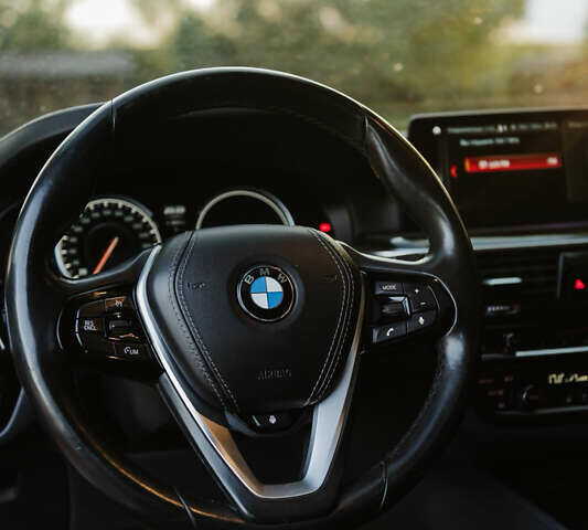 Синий БМВ 5 Серия, объемом двигателя 2 л и пробегом 245 тыс. км за 21900 $, фото 8 на Automoto.ua