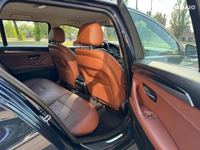 Синий БМВ 5 Серия, объемом двигателя 2 л и пробегом 137 тыс. км за 17990 $, фото 12 на Automoto.ua