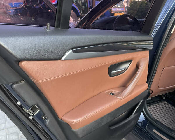 Синий БМВ 5 Серия, объемом двигателя 2 л и пробегом 243 тыс. км за 17000 $, фото 21 на Automoto.ua