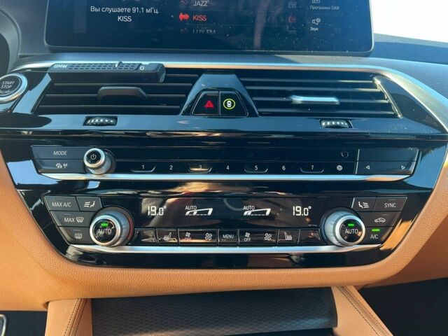 Синий БМВ 5 Серия, объемом двигателя 2 л и пробегом 190 тыс. км за 32790 $, фото 28 на Automoto.ua