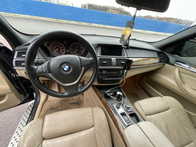 Синий БМВ 5 Серия, объемом двигателя 3 л и пробегом 298 тыс. км за 16700 $, фото 6 на Automoto.ua