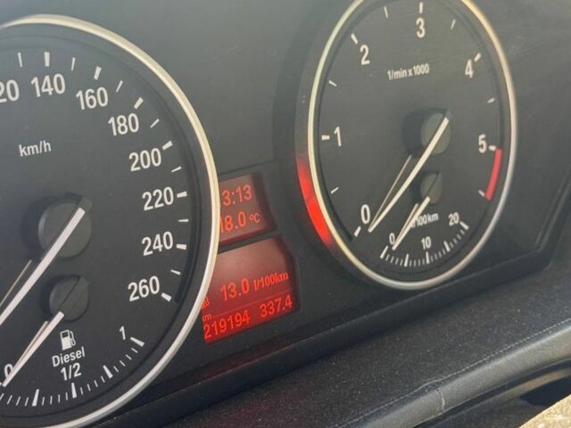 Синий БМВ 5 Серия, объемом двигателя 3 л и пробегом 220 тыс. км за 16000 $, фото 10 на Automoto.ua