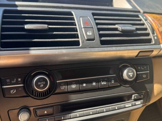 Синий БМВ 5 Серия, объемом двигателя 3 л и пробегом 220 тыс. км за 16000 $, фото 6 на Automoto.ua