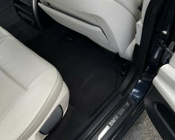 Синій БМВ 5 Серія, об'ємом двигуна 2.99 л та пробігом 270 тис. км за 12900 $, фото 50 на Automoto.ua