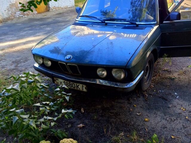 Зеленый БМВ 5 Серия, объемом двигателя 2 л и пробегом 262 тыс. км за 1000 $, фото 1 на Automoto.ua