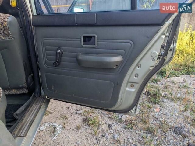 Зеленый БМВ 5 Серия, объемом двигателя 2 л и пробегом 1 тыс. км за 2200 $, фото 12 на Automoto.ua