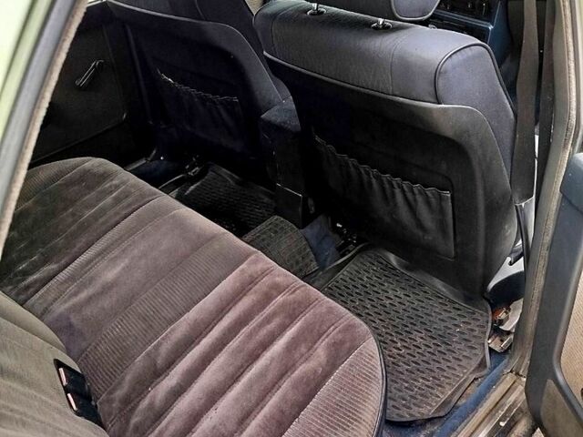 Зеленый БМВ 5 Серия, объемом двигателя 2.4 л и пробегом 340 тыс. км за 2000 $, фото 5 на Automoto.ua