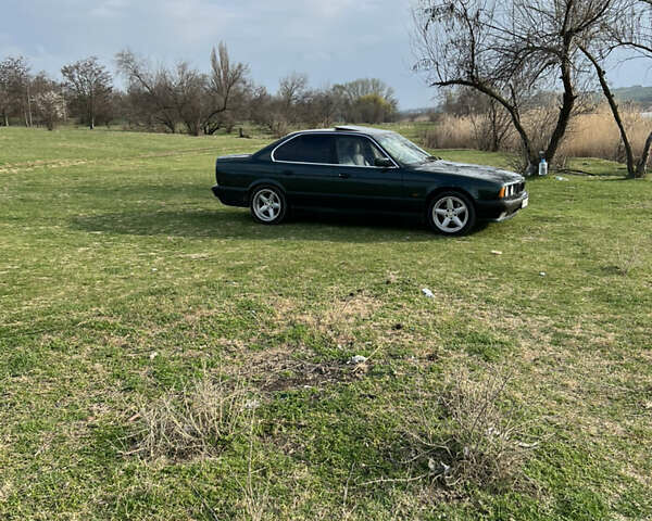 Зелений БМВ 5 Серія, об'ємом двигуна 2 л та пробігом 200 тис. км за 4500 $, фото 6 на Automoto.ua
