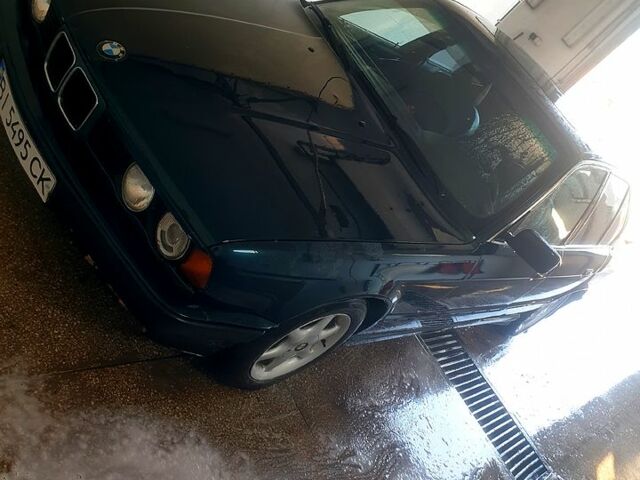 Зеленый БМВ 5 Серия, объемом двигателя 2 л и пробегом 300 тыс. км за 2000 $, фото 2 на Automoto.ua