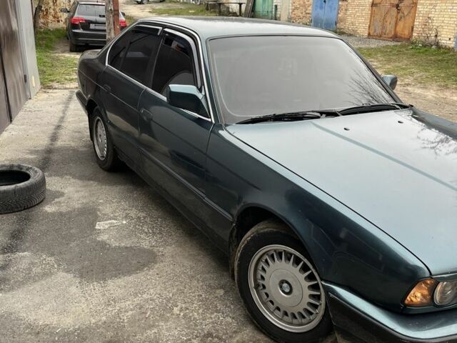 Зелений БМВ 5 Серія, об'ємом двигуна 2.5 л та пробігом 300 тис. км за 2500 $, фото 4 на Automoto.ua