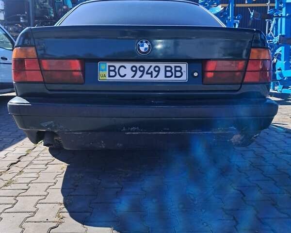 Зеленый БМВ 5 Серия, объемом двигателя 2.5 л и пробегом 312 тыс. км за 3100 $, фото 3 на Automoto.ua