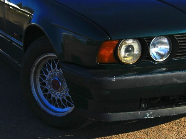 Зеленый БМВ 5 Серия, объемом двигателя 0 л и пробегом 310 тыс. км за 3000 $, фото 1 на Automoto.ua