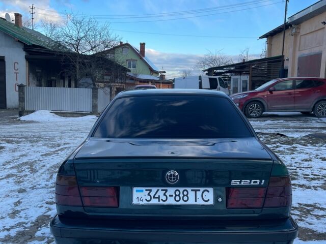 Зелений БМВ 5 Серія, об'ємом двигуна 2 л та пробігом 300 тис. км за 2300 $, фото 1 на Automoto.ua