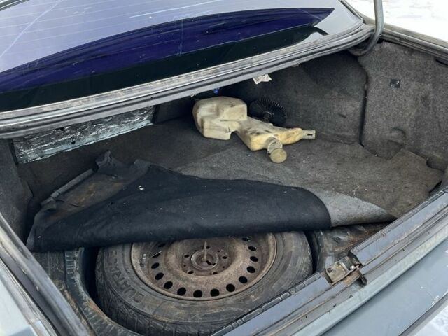 Зелений БМВ 5 Серія, об'ємом двигуна 2.4 л та пробігом 420 тис. км за 1750 $, фото 13 на Automoto.ua