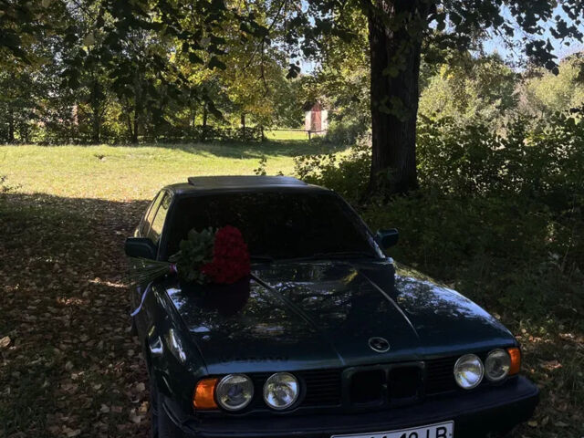 Зеленый БМВ 5 Серия, объемом двигателя 2.5 л и пробегом 300 тыс. км за 1900 $, фото 2 на Automoto.ua