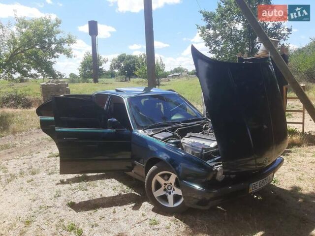 Зелений БМВ 5 Серія, об'ємом двигуна 2.5 л та пробігом 369 тис. км за 3000 $, фото 8 на Automoto.ua