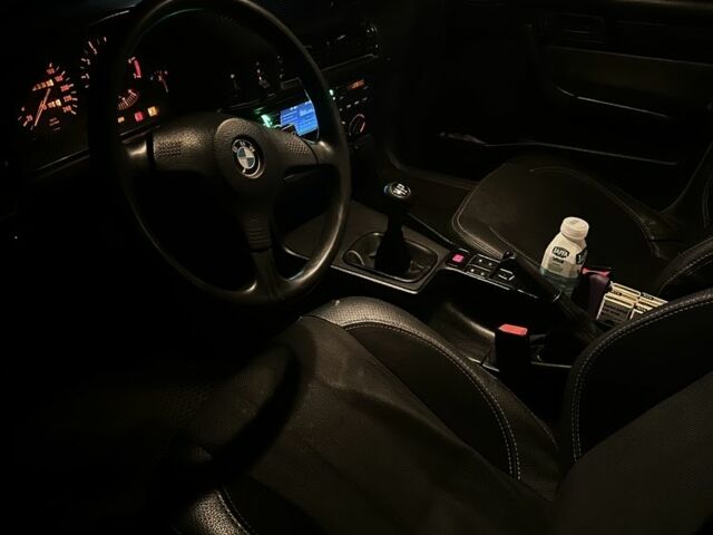 Зеленый БМВ 5 Серия, объемом двигателя 2 л и пробегом 200 тыс. км за 2000 $, фото 2 на Automoto.ua