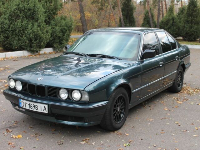 Зелений БМВ 5 Серія, об'ємом двигуна 2.5 л та пробігом 200 тис. км за 3500 $, фото 1 на Automoto.ua