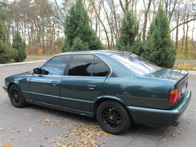 Зелений БМВ 5 Серія, об'ємом двигуна 2.5 л та пробігом 200 тис. км за 3500 $, фото 5 на Automoto.ua