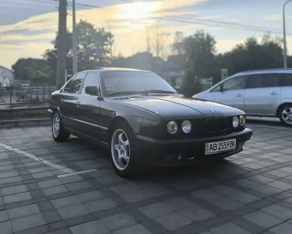 Зелений БМВ 5 Серія, об'ємом двигуна 2.5 л та пробігом 360 тис. км за 2200 $, фото 4 на Automoto.ua