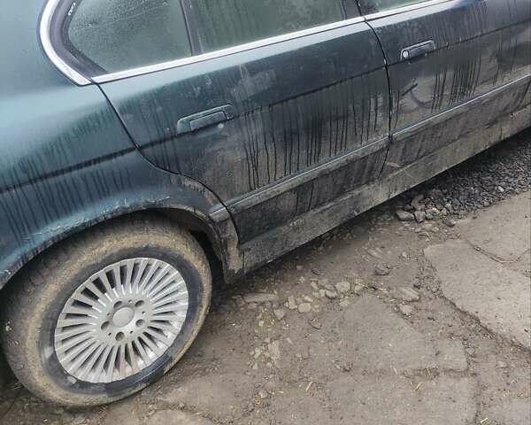 Зелений БМВ 5 Серія, об'ємом двигуна 3.4 л та пробігом 400 тис. км за 1500 $, фото 4 на Automoto.ua