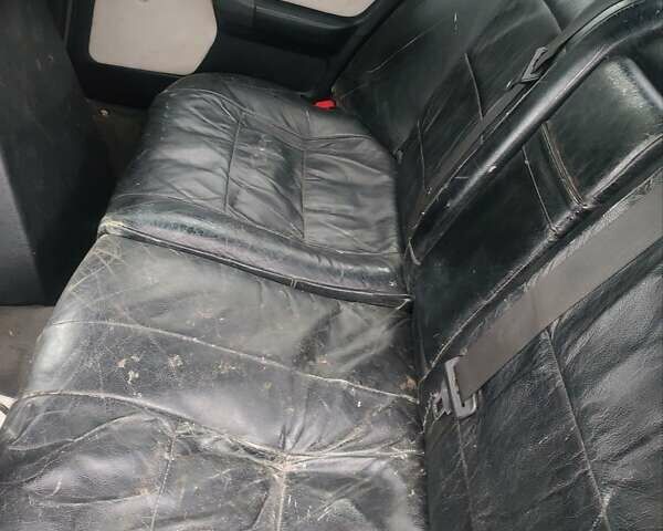 Зелений БМВ 5 Серія, об'ємом двигуна 3.4 л та пробігом 400 тис. км за 1500 $, фото 5 на Automoto.ua