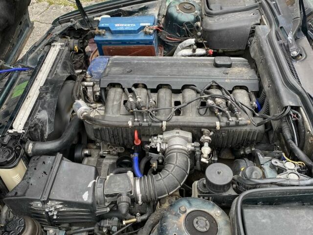 Зеленый БМВ 5 Серия, объемом двигателя 2 л и пробегом 520 тыс. км за 2000 $, фото 5 на Automoto.ua