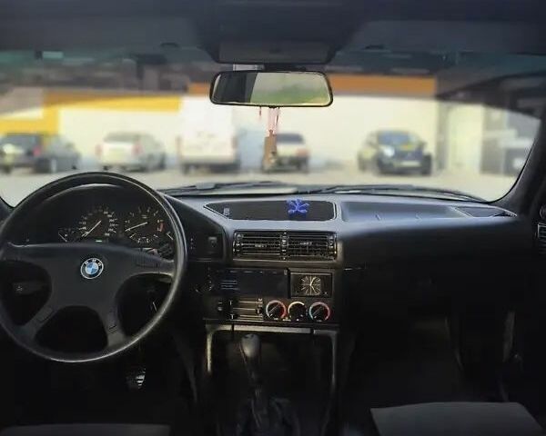 Зелений БМВ 5 Серія, об'ємом двигуна 2.5 л та пробігом 360 тис. км за 2200 $, фото 6 на Automoto.ua