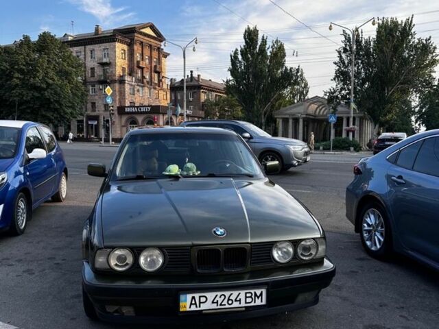 Зеленый БМВ 5 Серия, объемом двигателя 2.5 л и пробегом 300 тыс. км за 2500 $, фото 2 на Automoto.ua