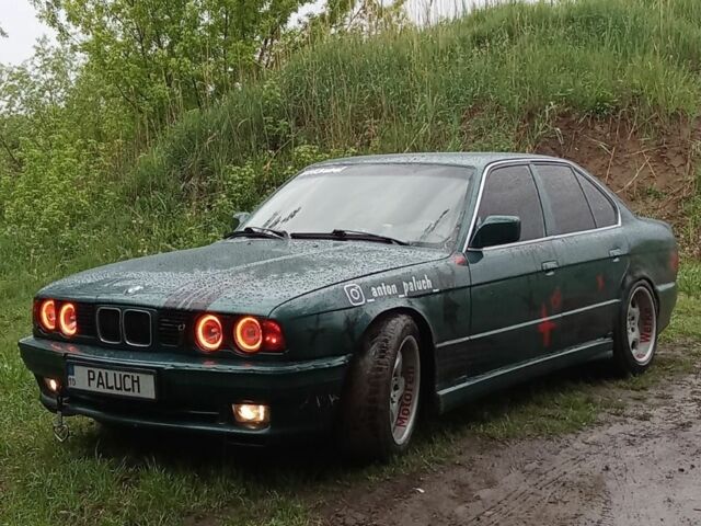 Зеленый БМВ 5 Серия, объемом двигателя 2 л и пробегом 450 тыс. км за 3000 $, фото 5 на Automoto.ua