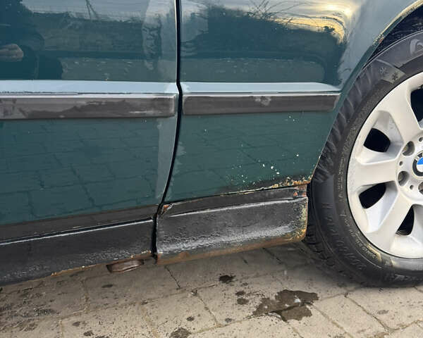 Зеленый БМВ 5 Серия, объемом двигателя 2.5 л и пробегом 280 тыс. км за 3100 $, фото 12 на Automoto.ua