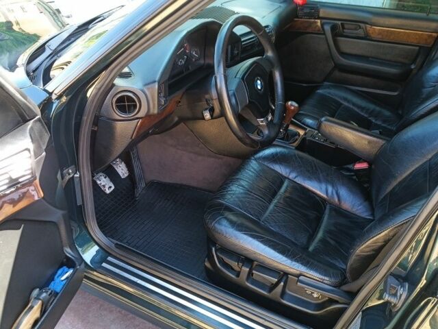 Зеленый БМВ 5 Серия, объемом двигателя 2 л и пробегом 500 тыс. км за 4500 $, фото 17 на Automoto.ua