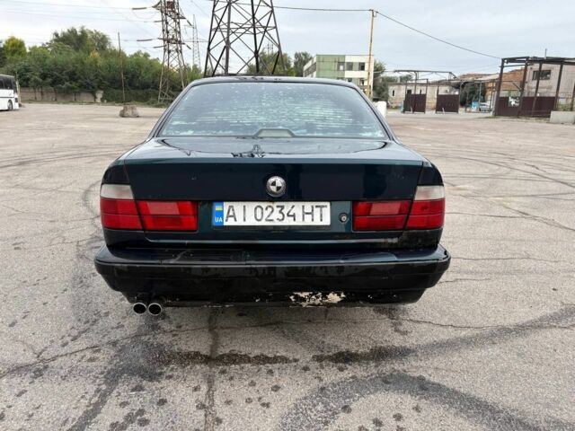 Зеленый БМВ 5 Серия, объемом двигателя 2 л и пробегом 300 тыс. км за 1500 $, фото 2 на Automoto.ua