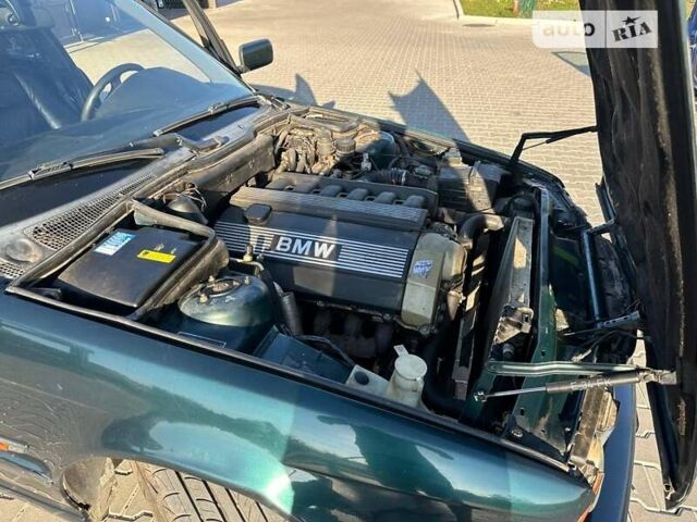 Зеленый БМВ 5 Серия, объемом двигателя 1.99 л и пробегом 200 тыс. км за 2900 $, фото 56 на Automoto.ua